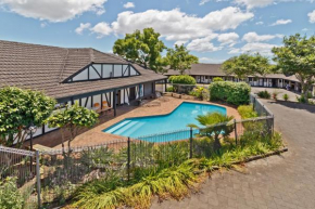 Oakwood Manor Motor Lodge Auckland